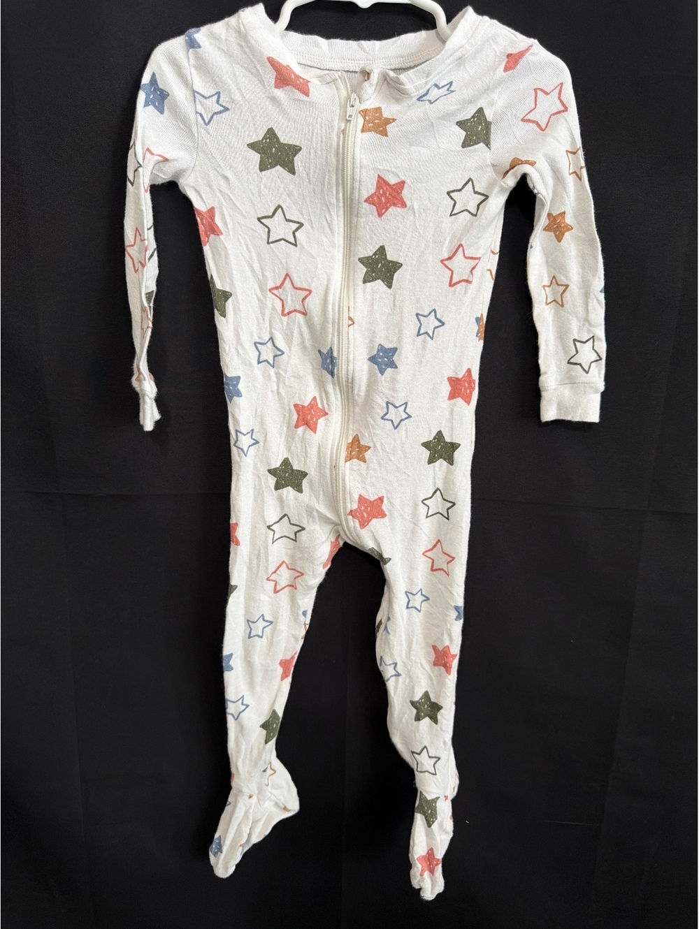 DIP 18-24M White Footed Pajamas‎ with Multicolor Star Print